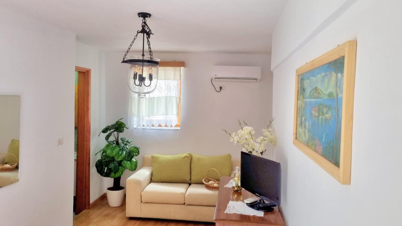 Villa Porta Qeparo Eksteriør billede